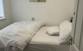 Komegloba Exquisite Room